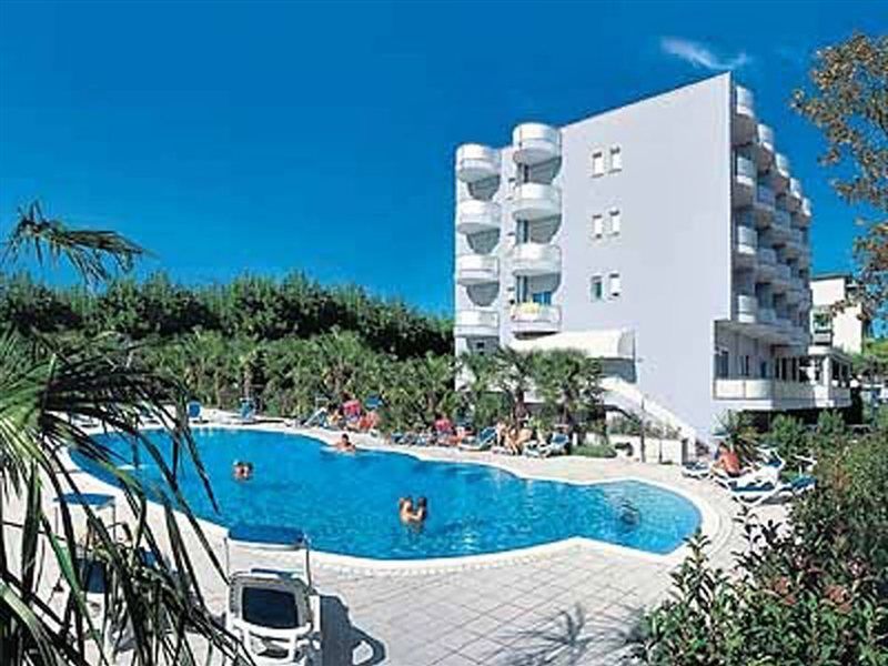 Hotel Helios Lido di Jesolo Eksteriør bilde