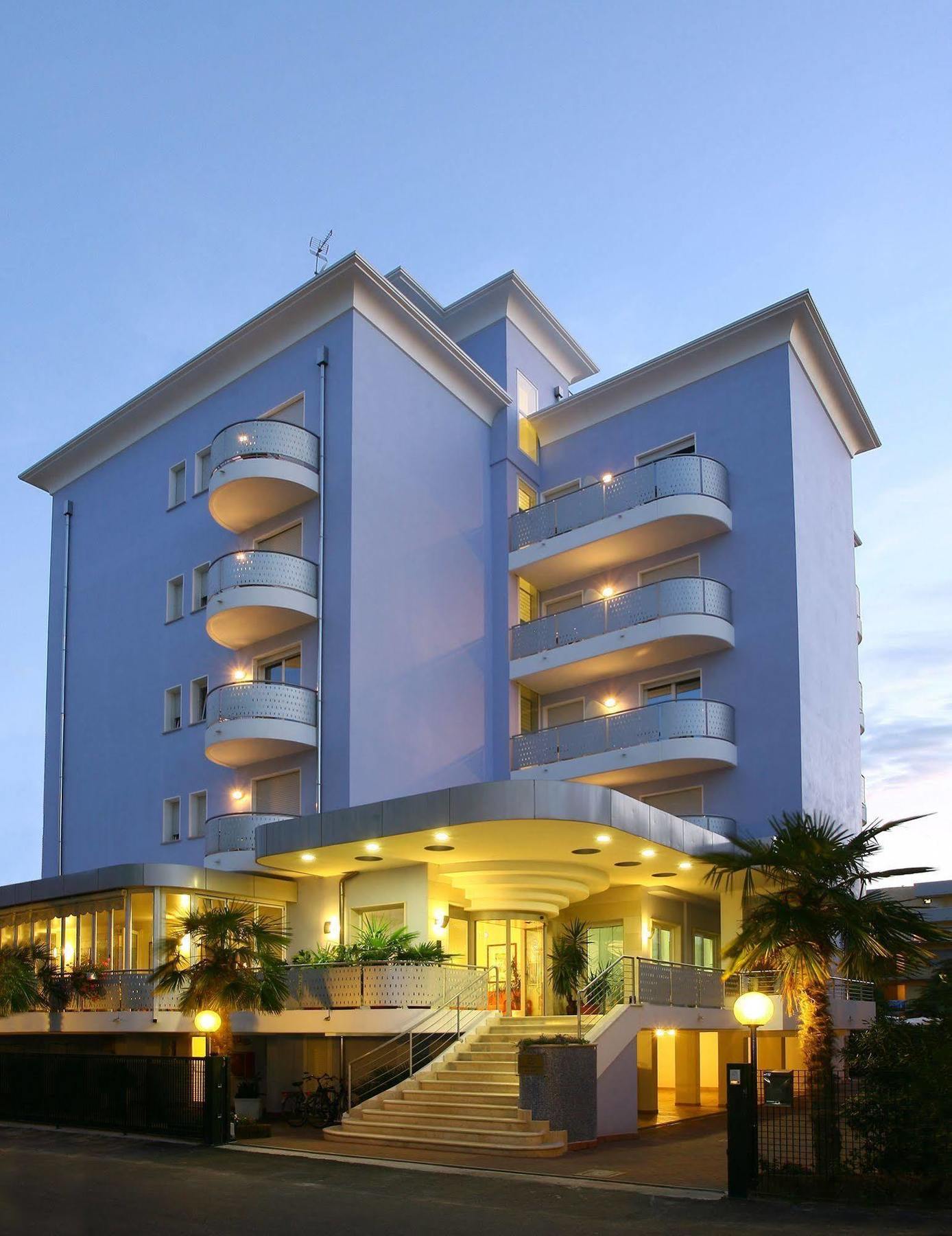 Hotel Helios Lido di Jesolo Eksteriør bilde
